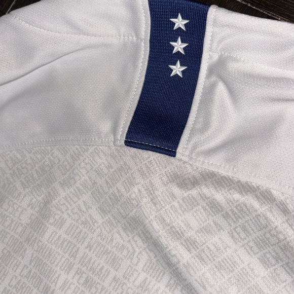 Nike women’s national World Cup - Picture 3 of 4